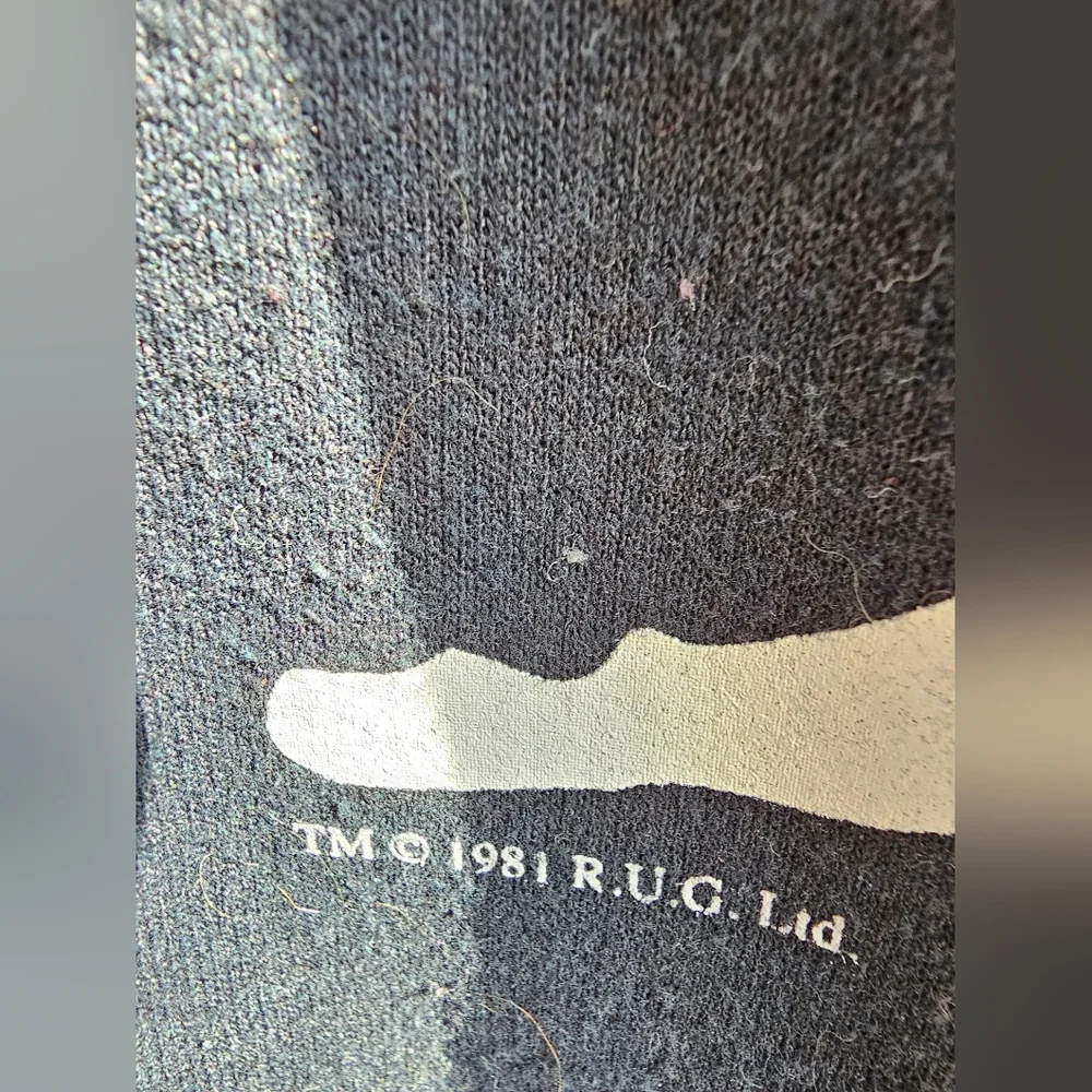 1981 Vintage Black CATS R U G. LTD On Broadway Play Hoodie for Cat Lovers